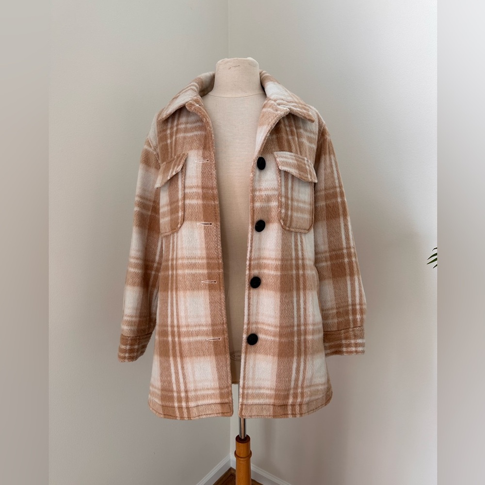 White and cream plaid coat